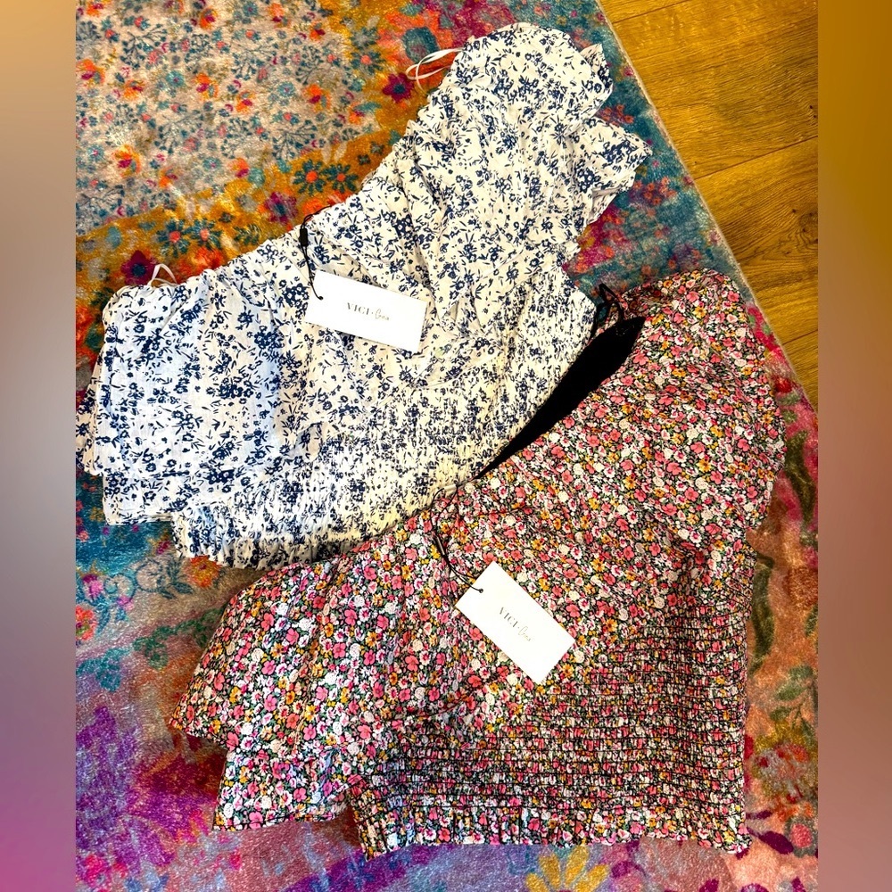 NWT Vici Floral off shoulder tops bundled set - M